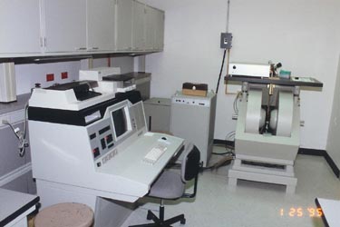 EPR spectrometer